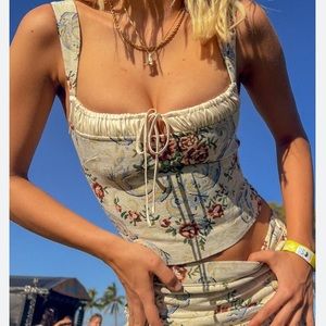 Beginning boutique corset top